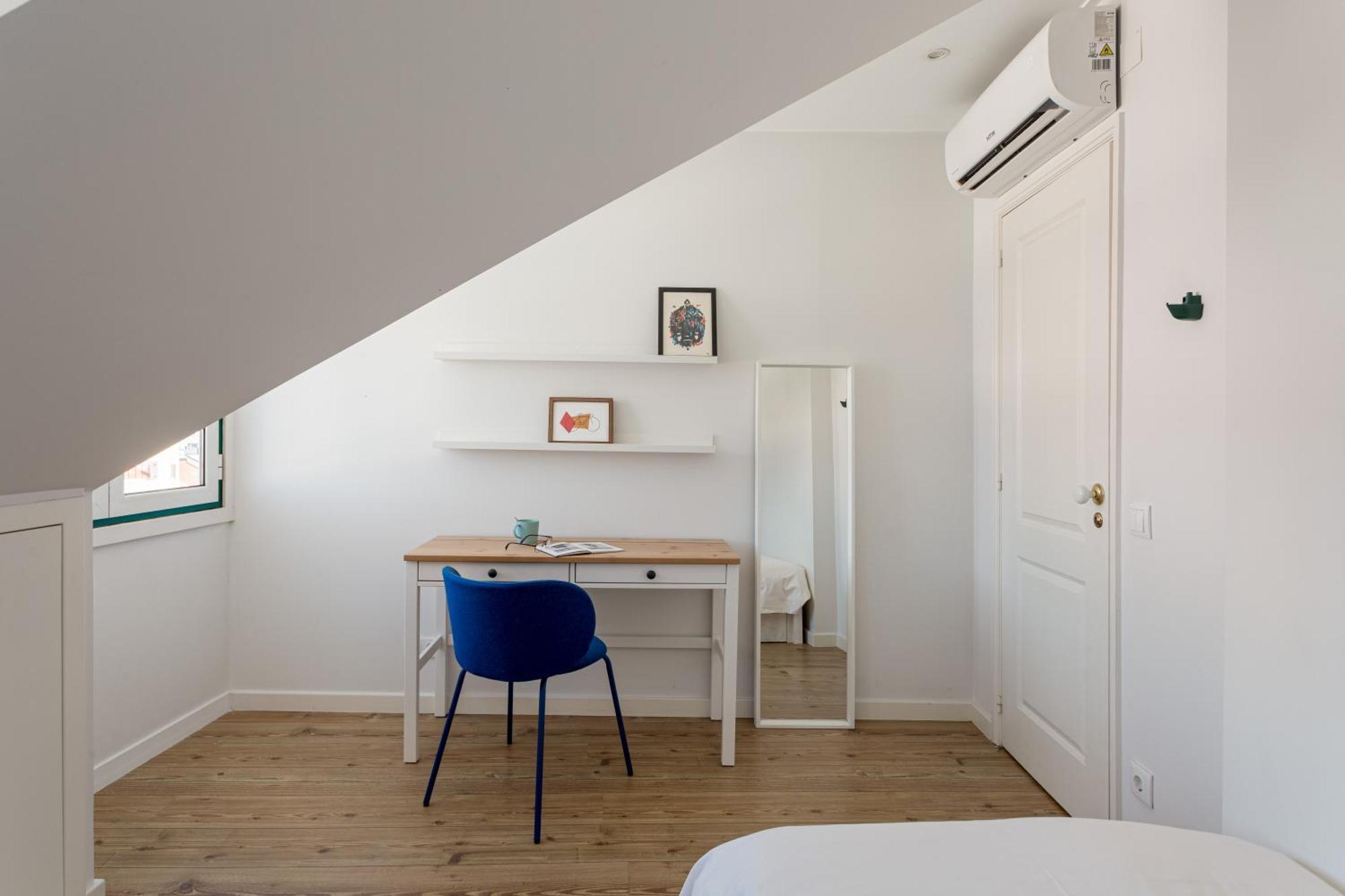 Joivy Delightful 2-bed Flat Near Park Apartamento